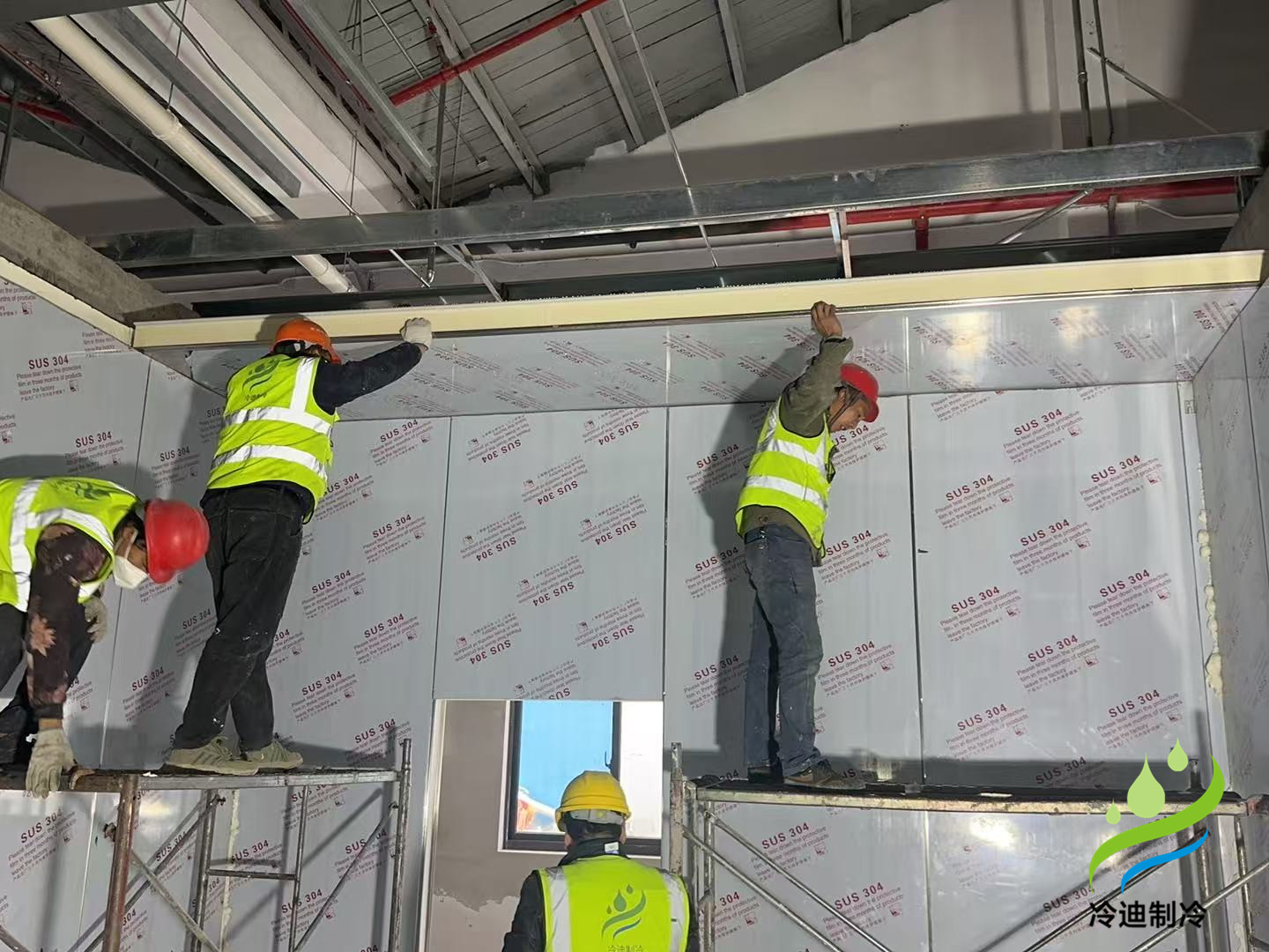 上海1000立方綜合型中央廚房冷庫(kù)建造案例(圖4) 上海奉賢中央廚房冷庫(kù)建造案例